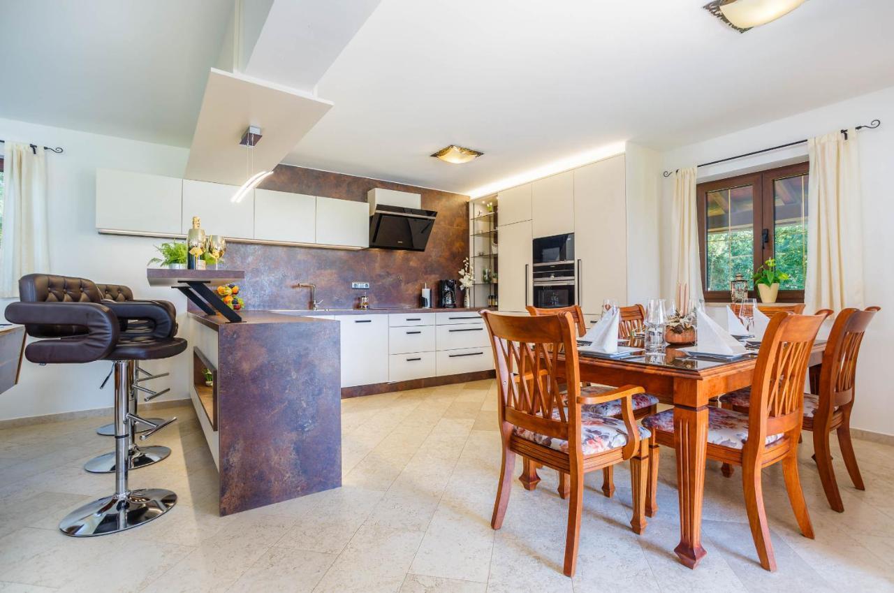 Villa Kamenica Kras Εξωτερικό φωτογραφία