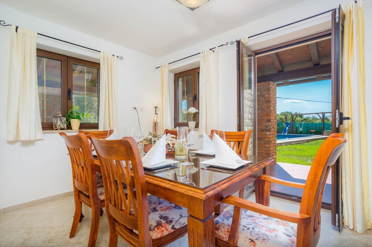 Villa Kamenica Kras Εξωτερικό φωτογραφία