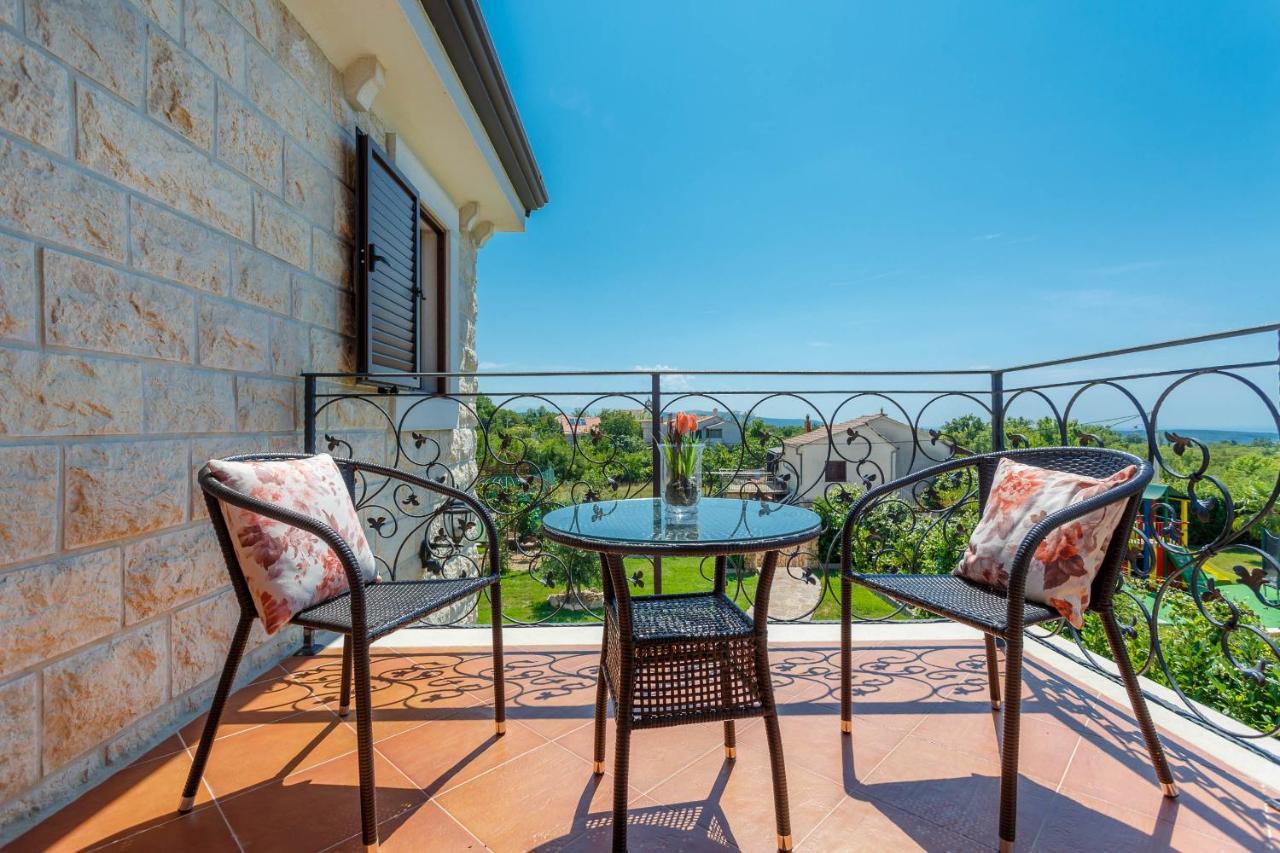 Villa Kamenica Kras Εξωτερικό φωτογραφία